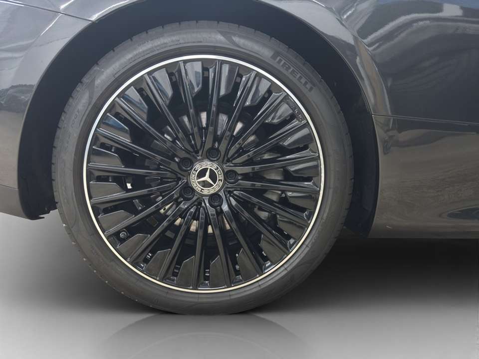 Mercedes-Benz CLE 200 - Imagem 5