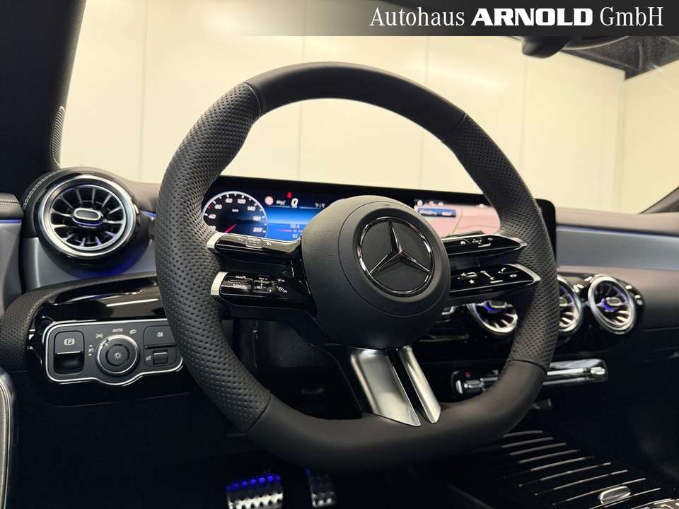 Mercedes-Benz CLA 200 - Imagem 9