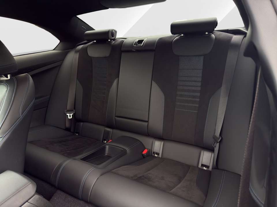 BMW 220 - Imagem 13