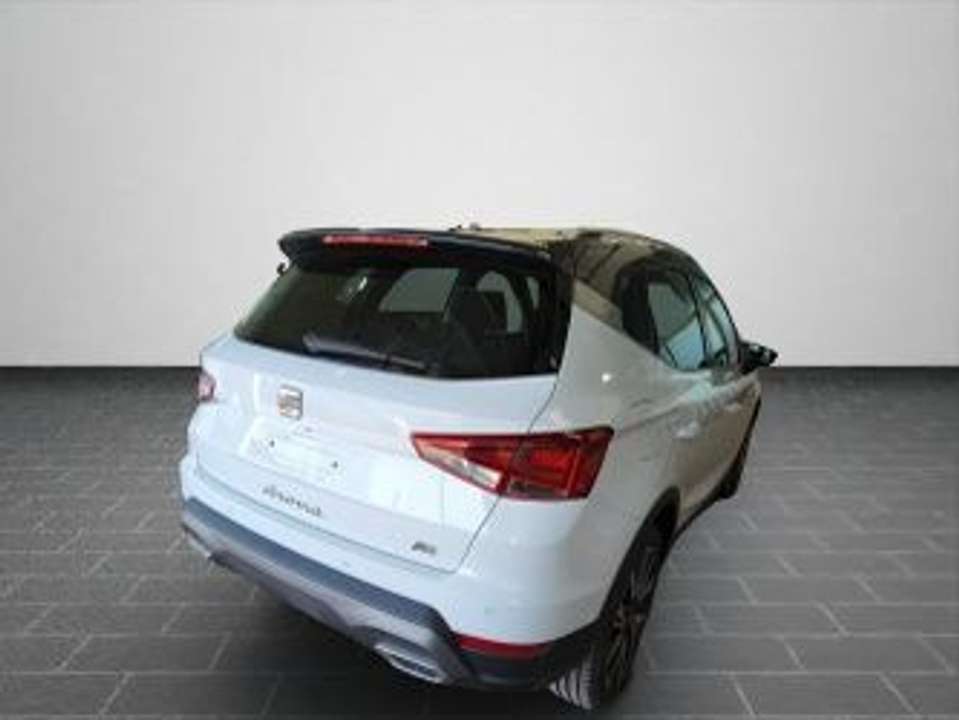 SEAT Arona - Imagem 2
