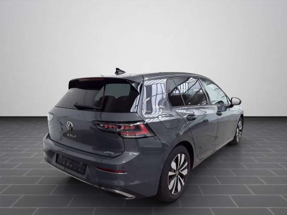 Volkswagen Golf - Imagem 2