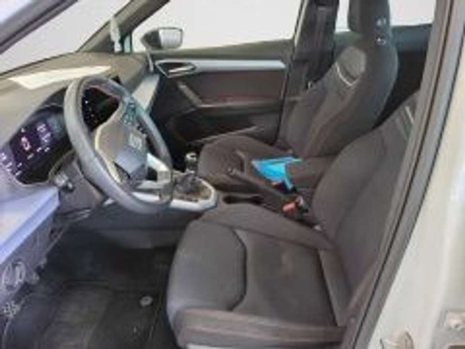 SEAT Arona - Imagem 4