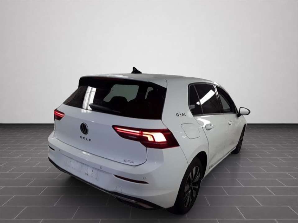 Volkswagen Golf - Imagem 3