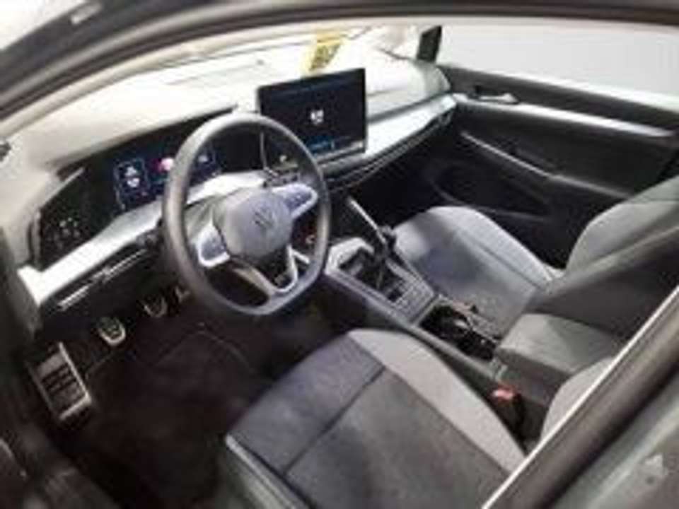 Volkswagen Golf Variant - Imagem 6