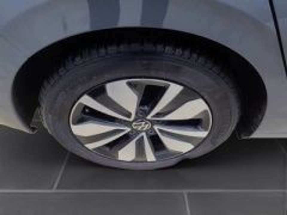 Volkswagen Golf - Imagem 5