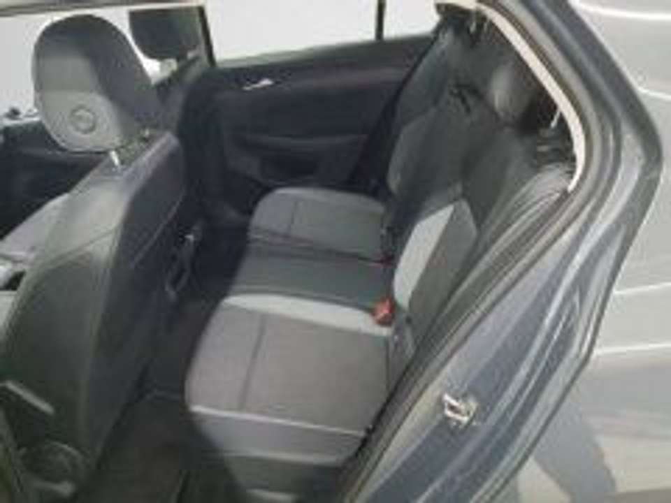 Volkswagen Golf - Imagem 6