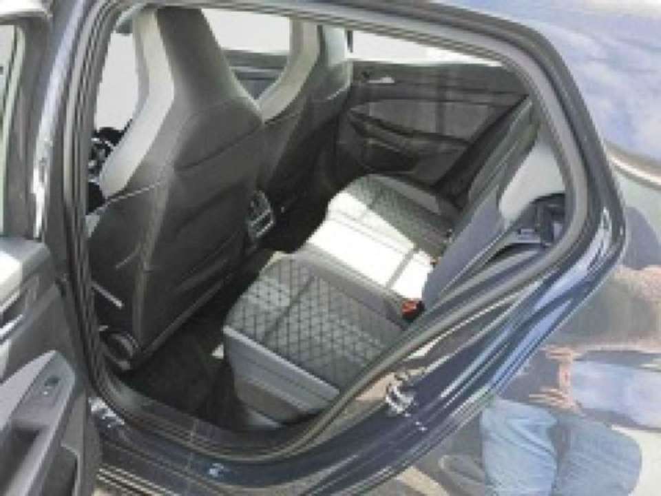 Volkswagen Golf - Imagem 6