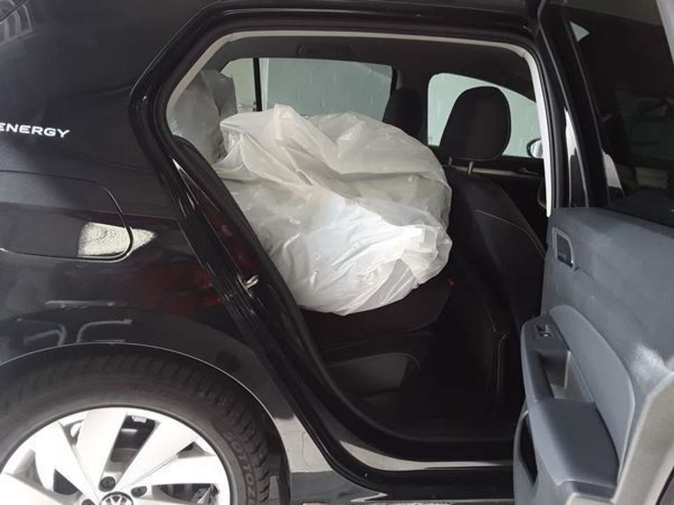 Volkswagen Golf - Imagem 13