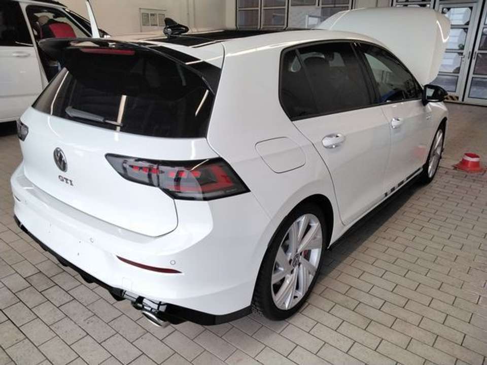 Volkswagen Golf GTI - Imagem 10
