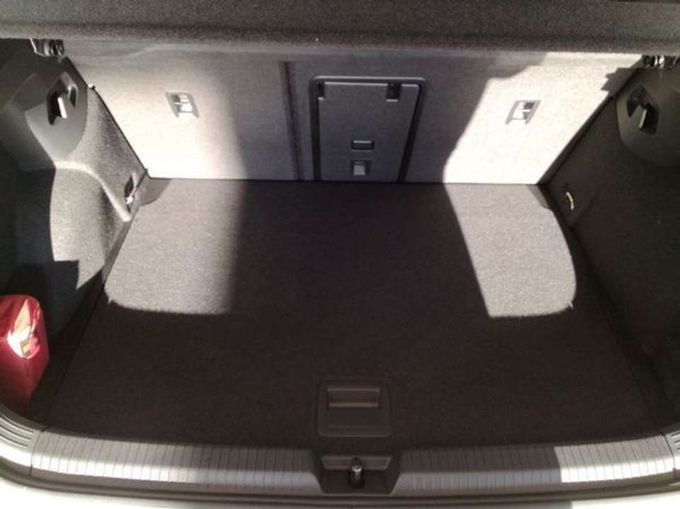 Volkswagen Golf - Imagem 15