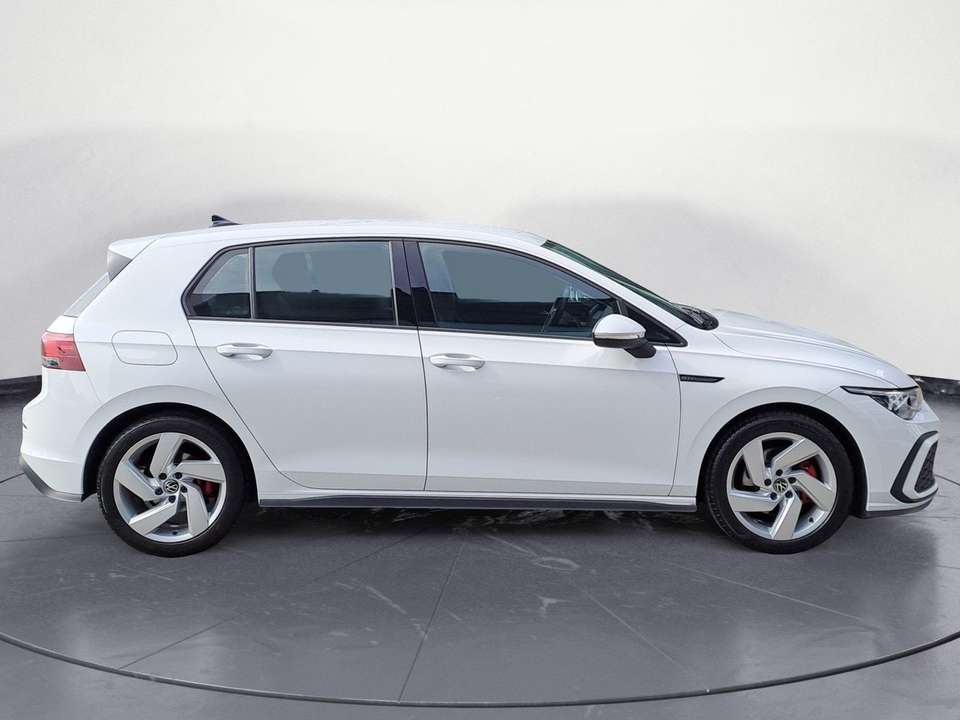 Volkswagen Golf - Imagem 6