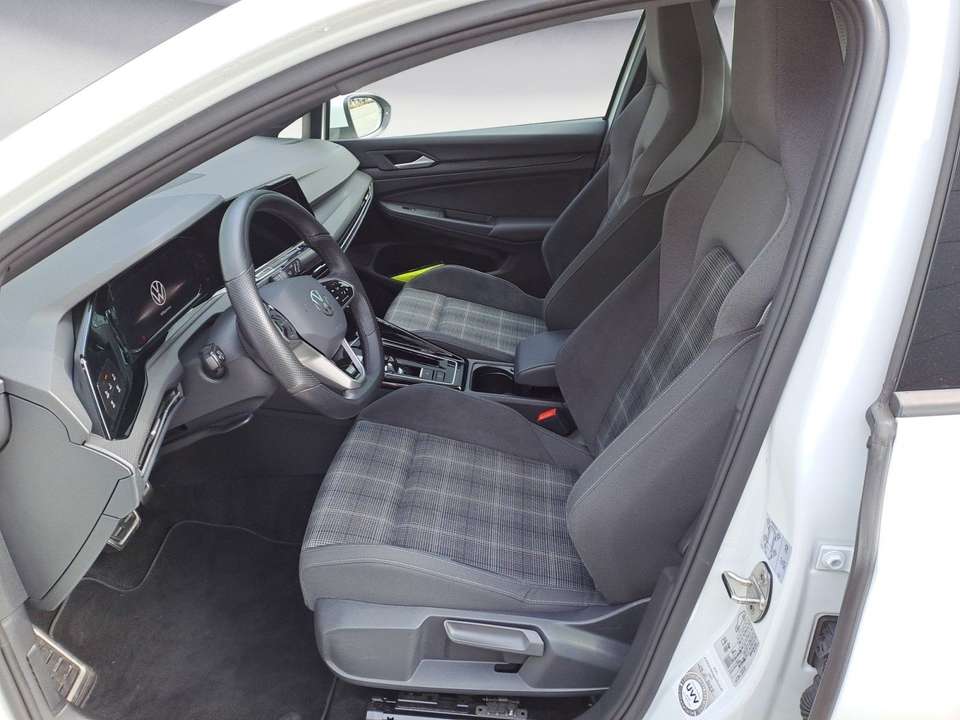 Volkswagen Golf - Imagem 8