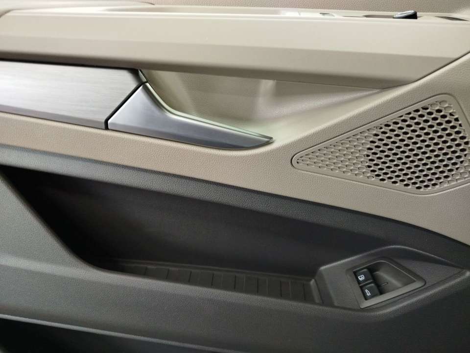 Volkswagen T7 Multivan - Imagem 8