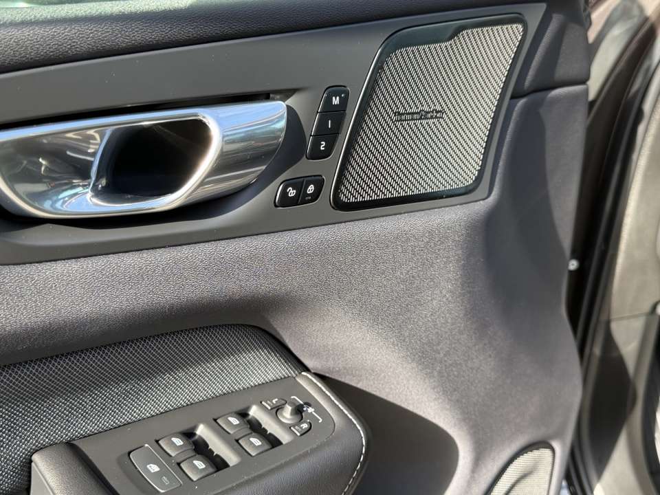 Volvo XC60 - Imagem 13