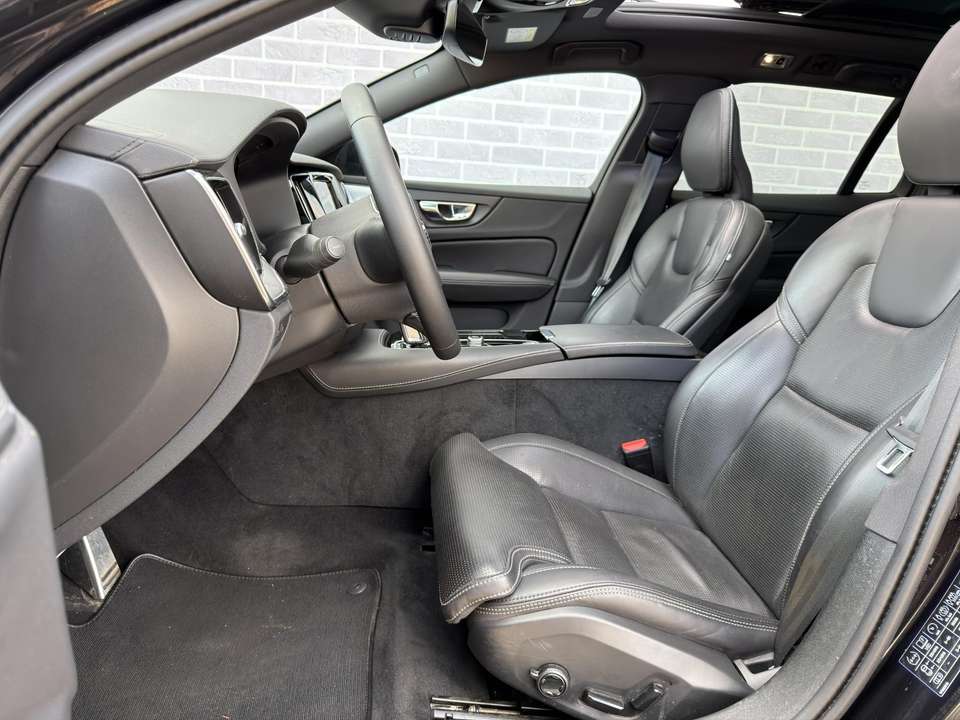 Volvo V60 - Imagem 4