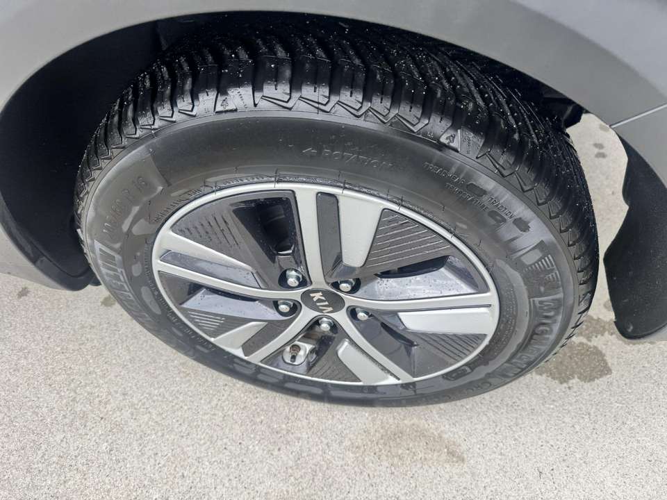 Kia Niro - Imagem 11
