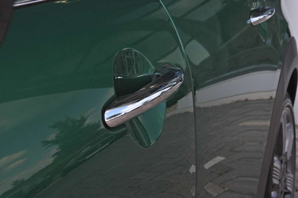 Car picture 9