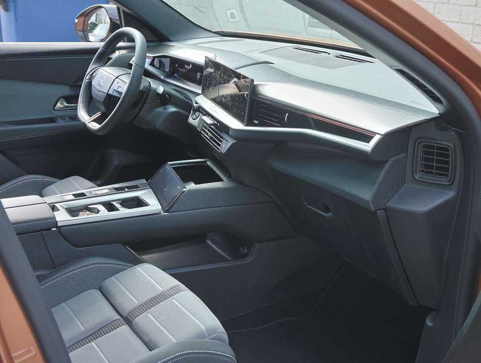 Opel Grandland - Imagem 8