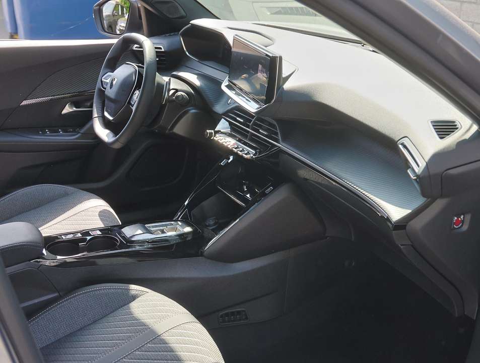 Peugeot 2008 - Imagem 9