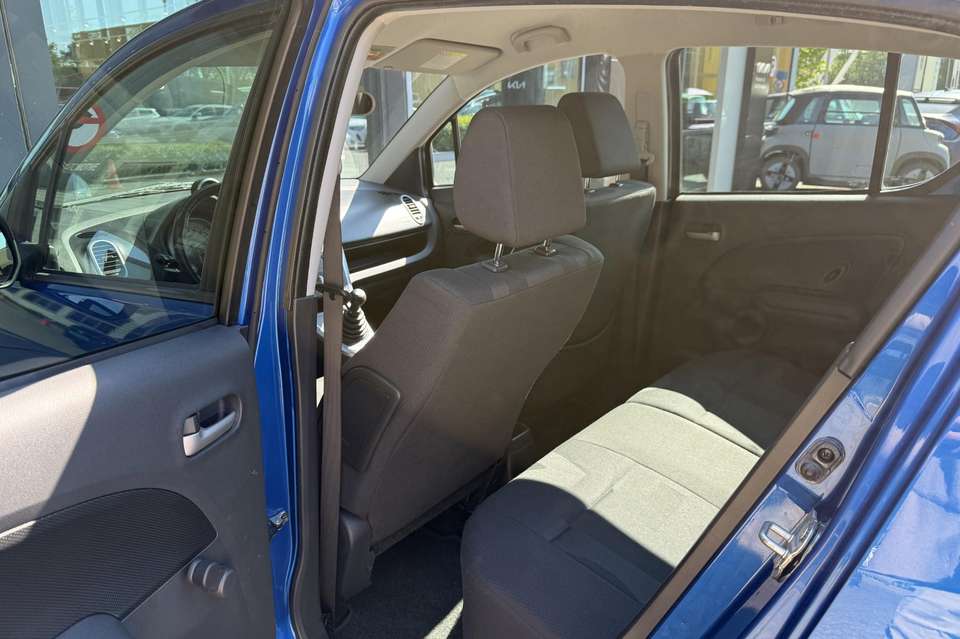 Opel Agila - Imagem 11