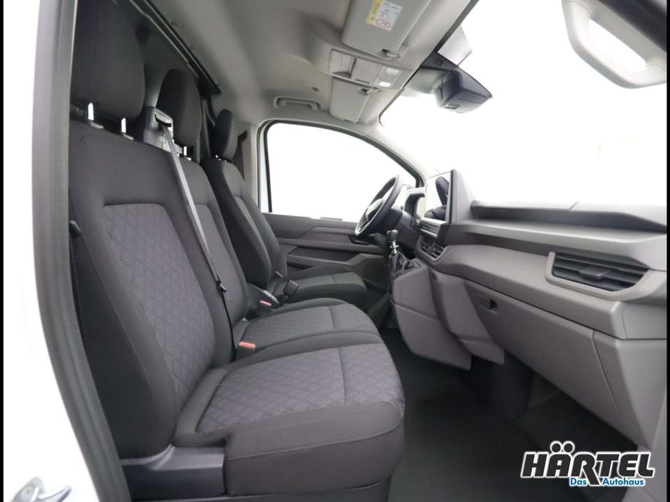Volkswagen T7 Transporter - Imagem 6