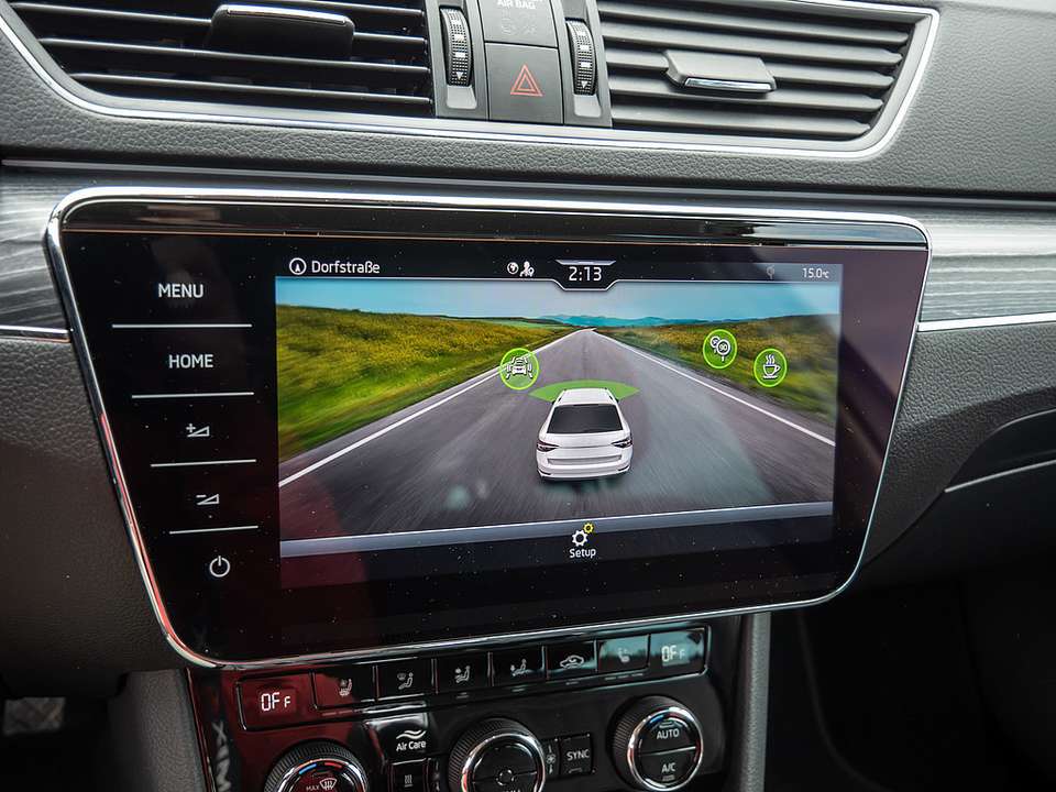 Skoda Superb - Imagem 9