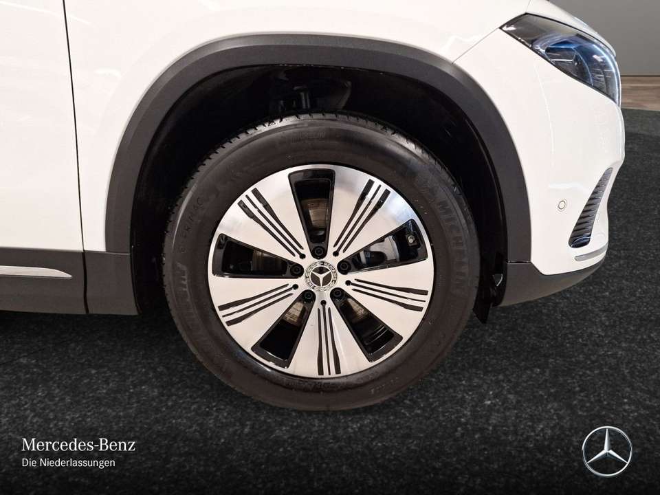 Mercedes-Benz EQA 350 - Imagem 6