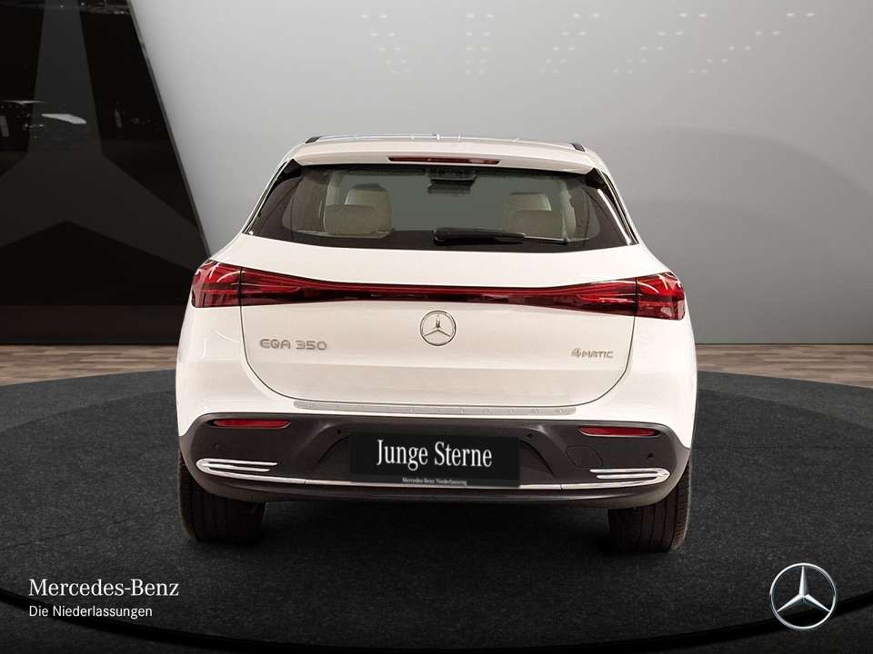 Mercedes-Benz EQA 350 - Imagem 9