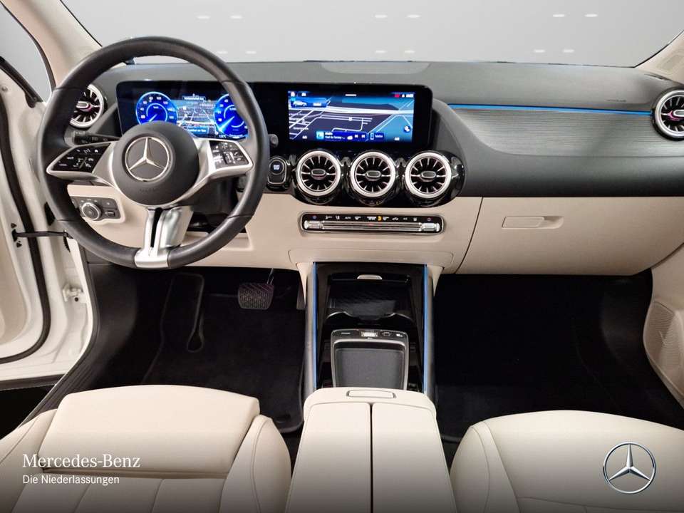 Mercedes-Benz EQA 350 - Imagem 13
