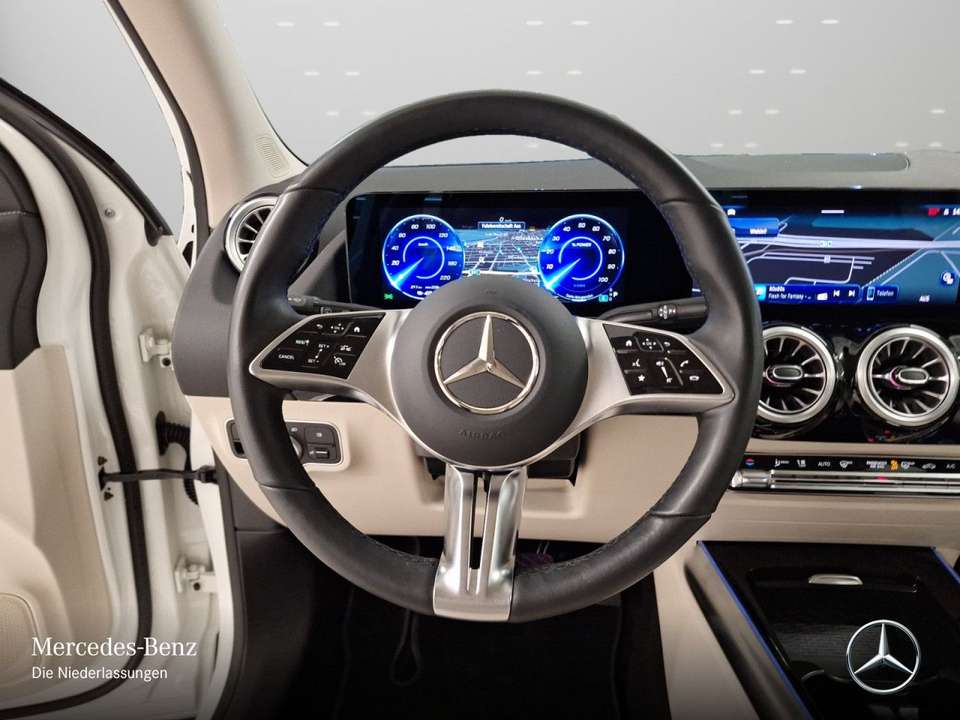 Mercedes-Benz EQA 350 - Imagem 14