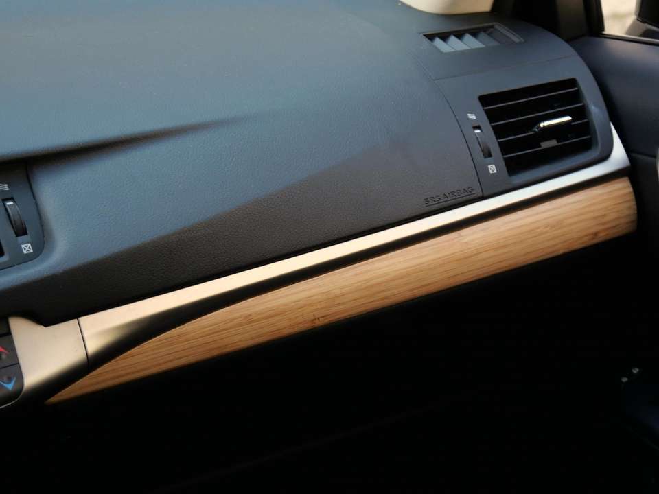 Lexus CT 200h - Imagem 16