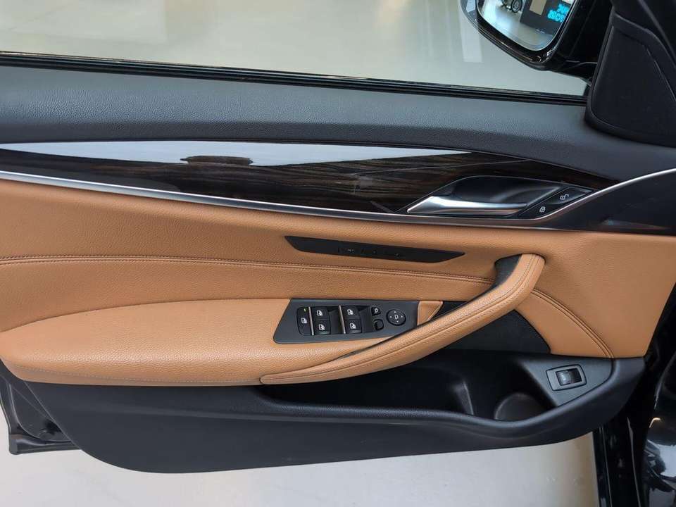 BMW 540 - Imagem 13