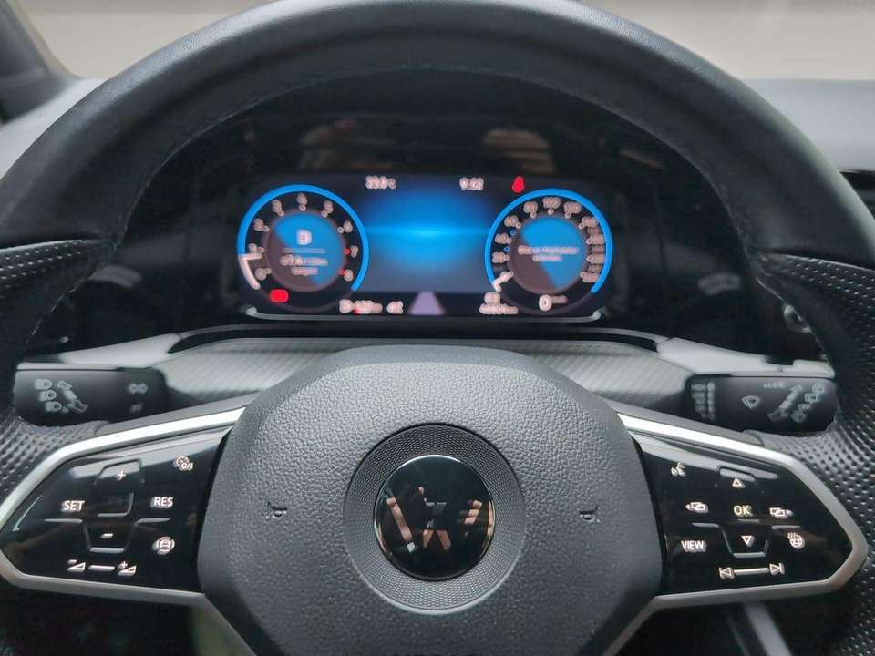 Volkswagen Golf - Imagem 14