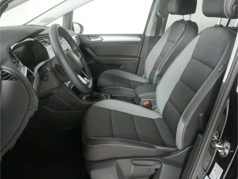 Volkswagen Touran - Imagem 11