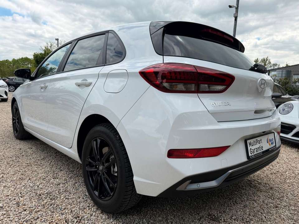 Car picture 6