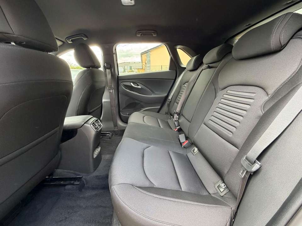 Car picture 11