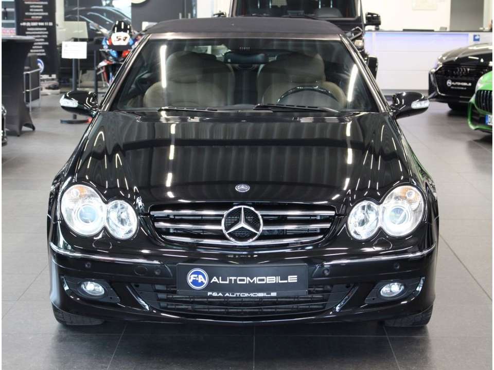 Mercedes-Benz CLK 200 - Imagem 3