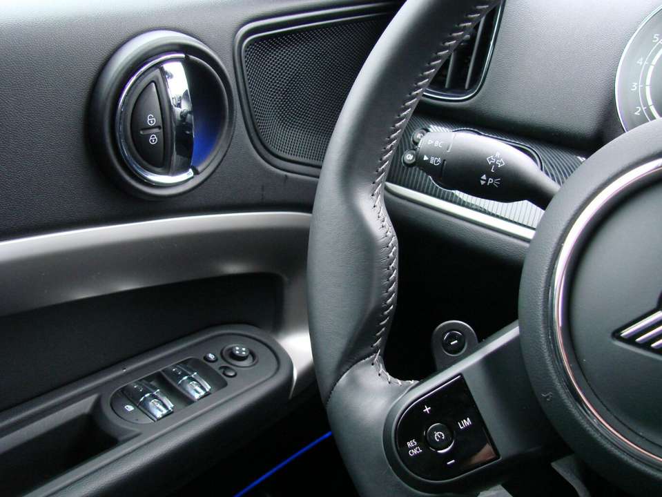 MINI Cooper S Countryman - Imagem 9