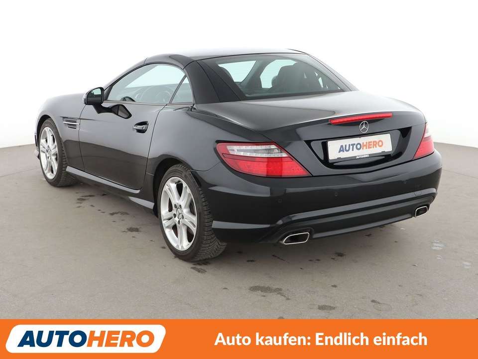 Mercedes-Benz SLK 200 - Imagem 4