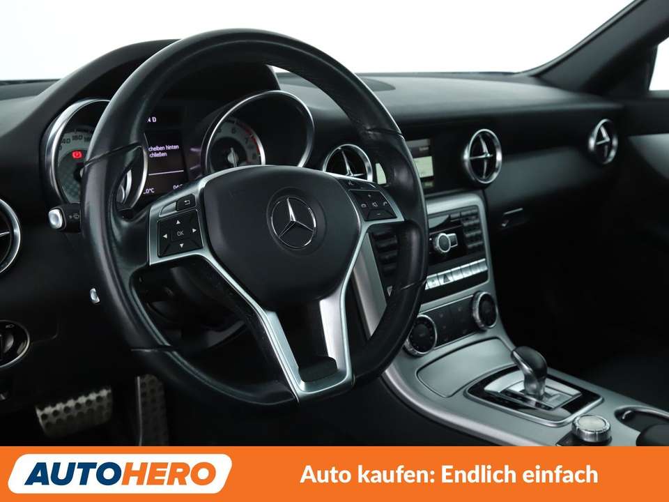 Mercedes-Benz SLK 200 - Imagem 11