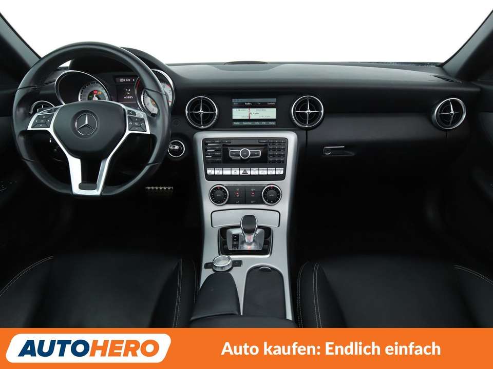 Mercedes-Benz SLK 200 - Imagem 12