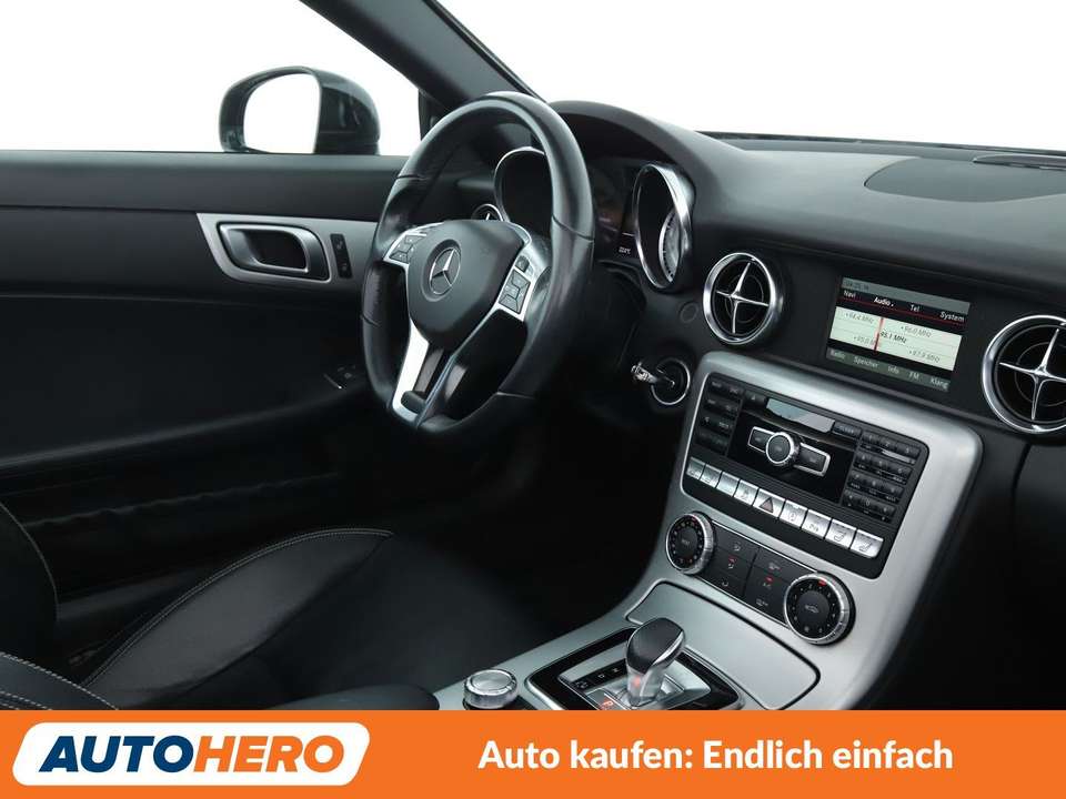 Mercedes-Benz SLK 200 - Imagem 13