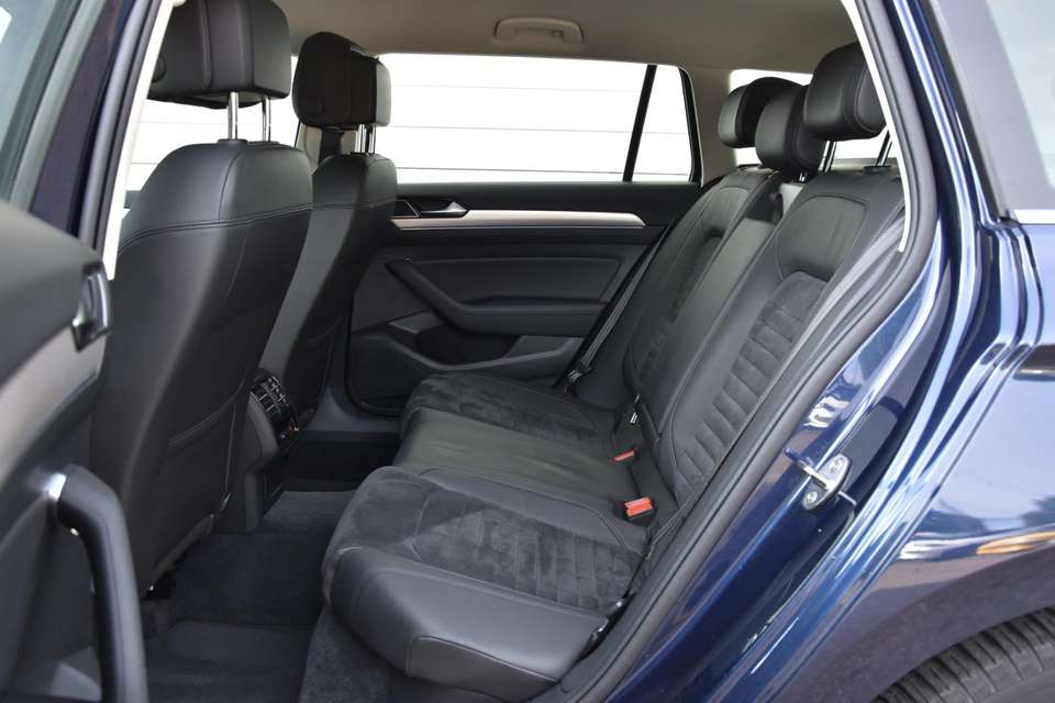 Car picture 9