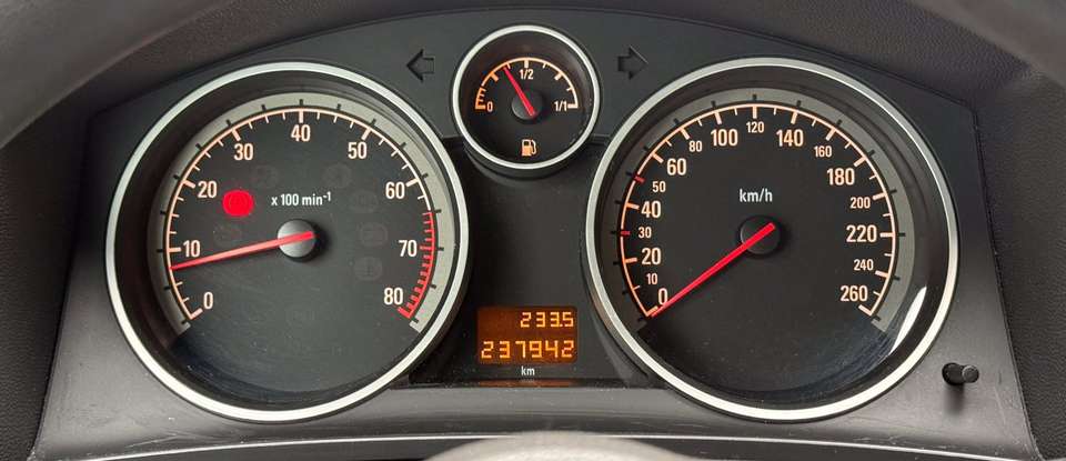 Opel Zafira - Imagem 14