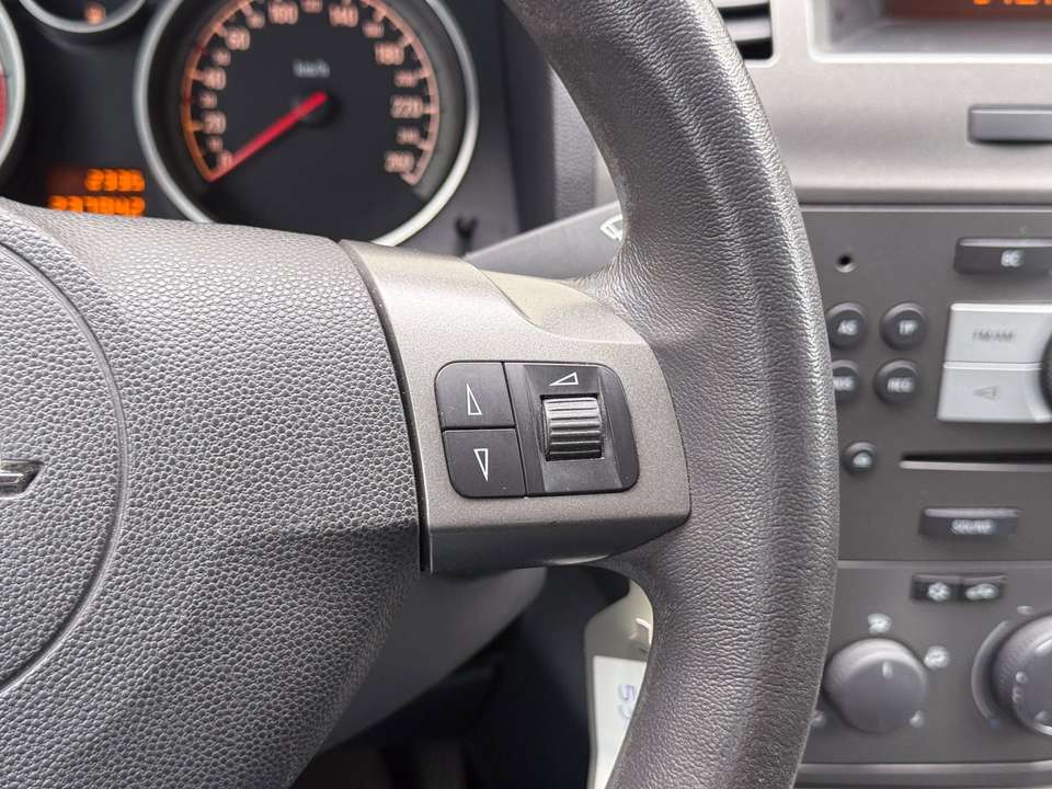 Opel Zafira - Imagem 16