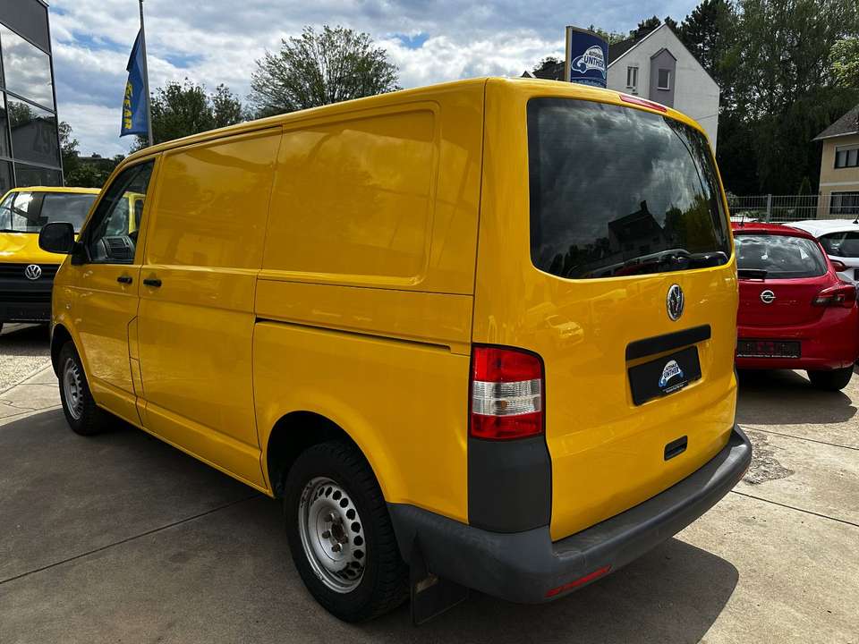 Volkswagen T5 Transporter - Imagem 4