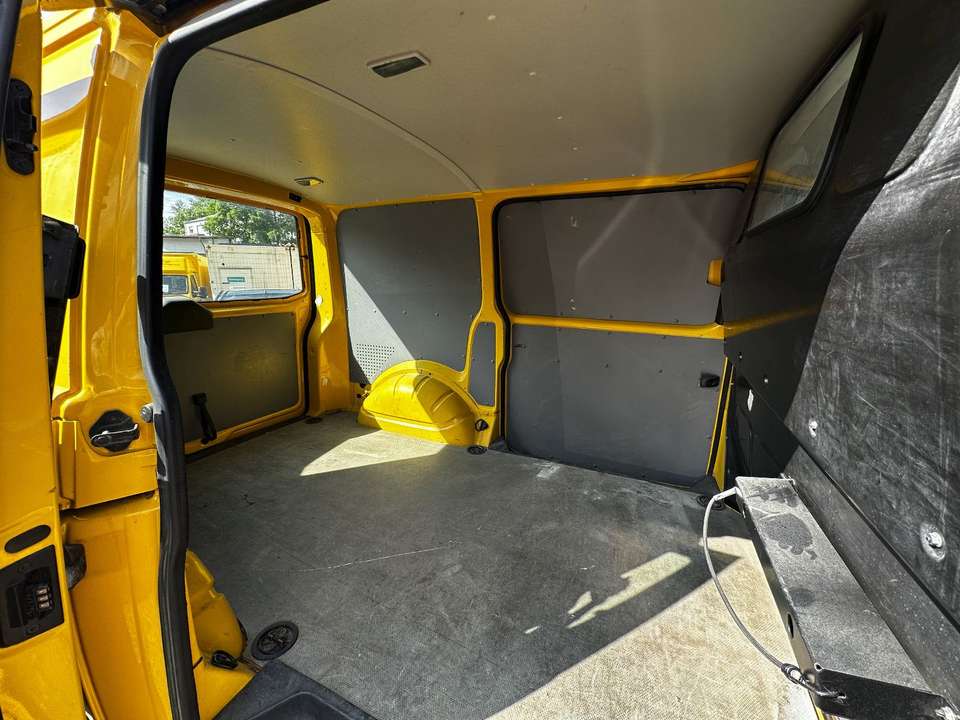 Volkswagen T5 Transporter - Imagem 9