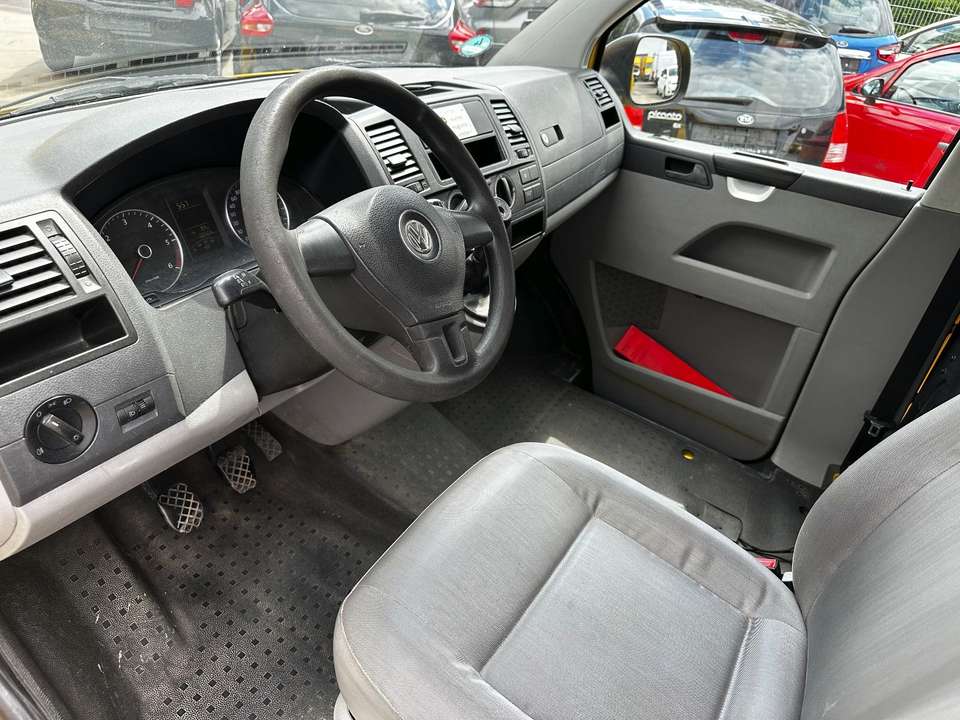Volkswagen T5 Transporter - Imagem 14