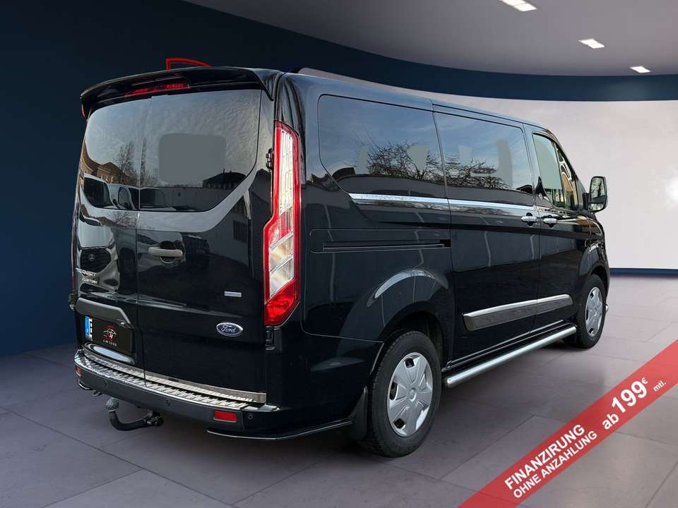 Ford Tourneo Custom - Imagem 8