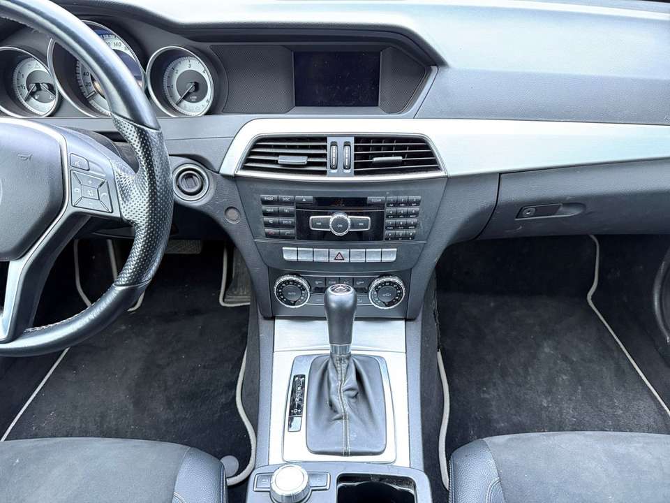 Car picture 11